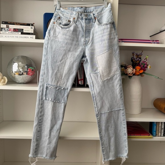 LEVIS 501 Crop Light Wash Patchwork Denim High-Rise Straight-Leg Jeans - Picture 7 of 12